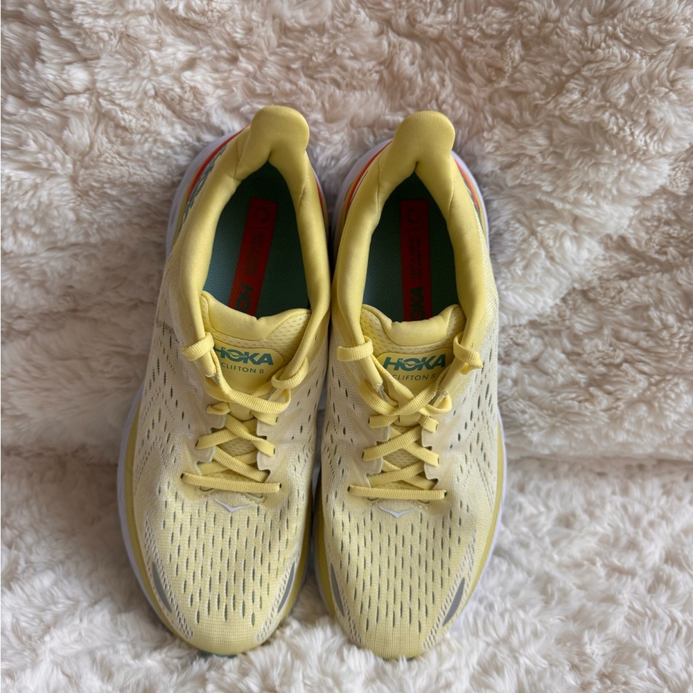 Hoka Women's Clifton 8 Running Shoes - Yellow - Size 8.5 - Picture 7 of 8